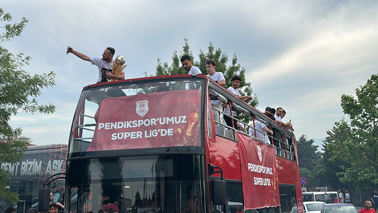 Pendikspor Süper Lig'i kutladı: Bu kadar hızlı beklemiyorduk