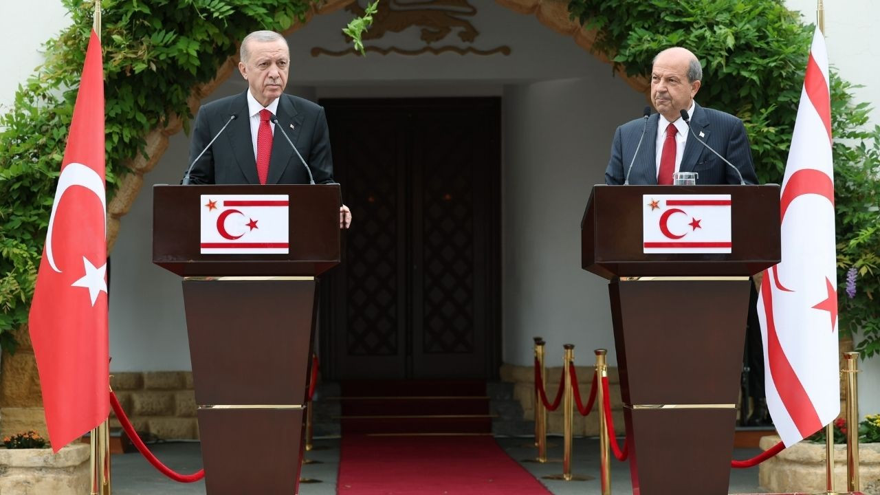 Erdoğan Kıbrıs'ta Ersin Tatar ile görüştü: 'Bizim yol haritamız belli'