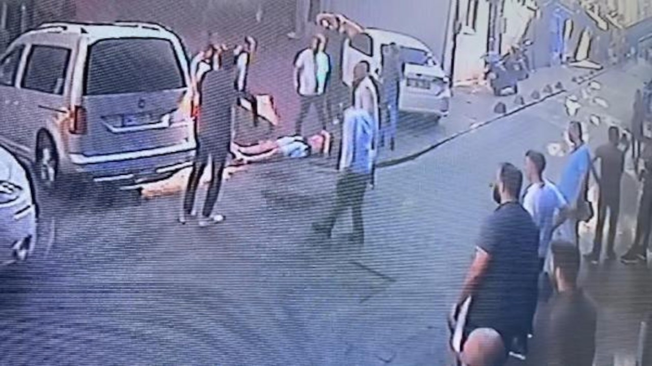 Beyoğlu'nda Rus turist bıçaklanarak öldürüldü
