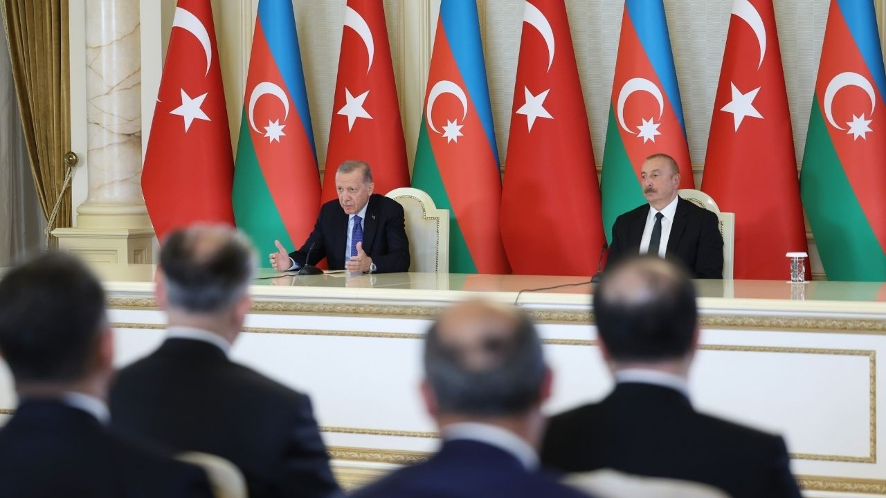 Erdoğan, Azerbaycan’da Aliyev’le görüştü: 'Ortak tutum sergileyeceğiz'