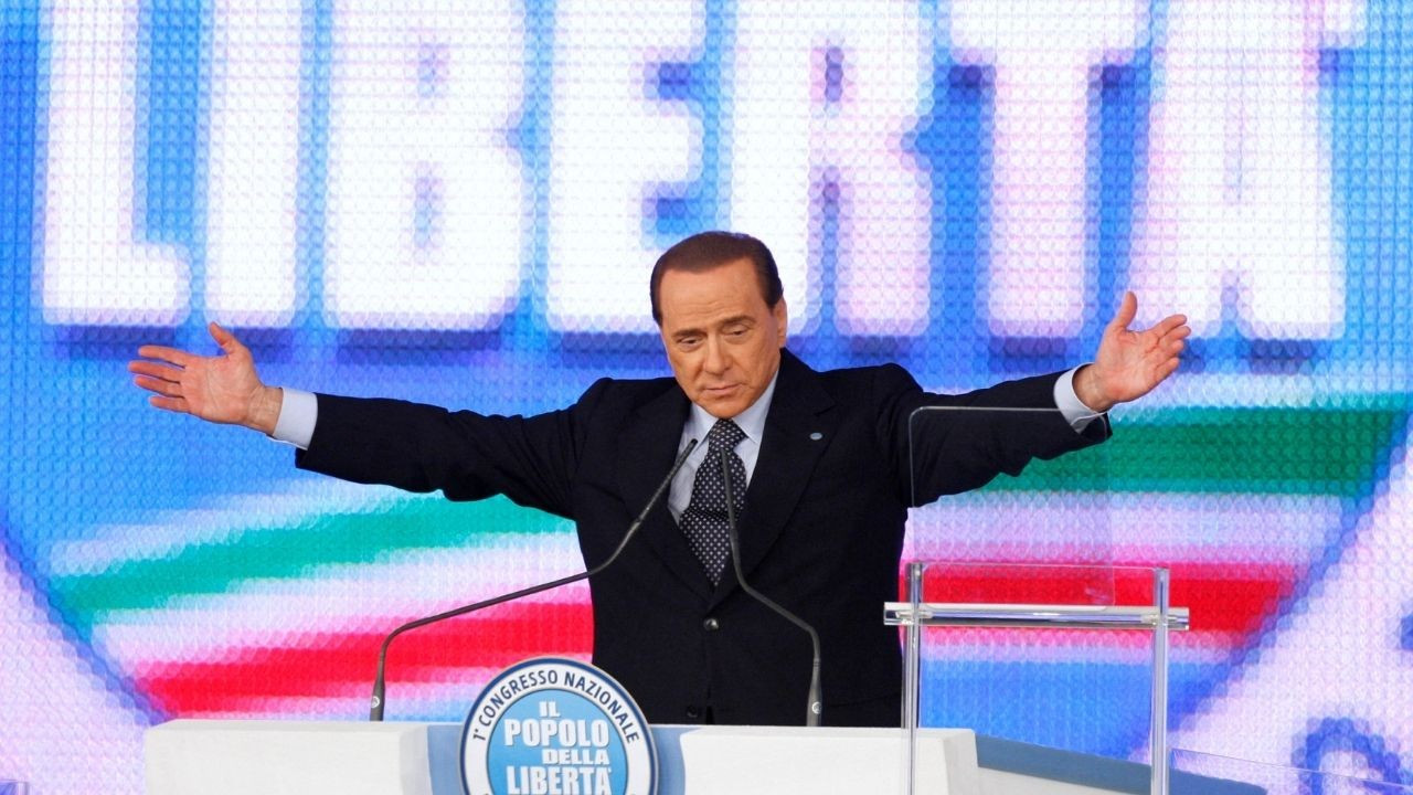 Berlusconi'nin ölümü İtalya basınında: 'İlk popülist'