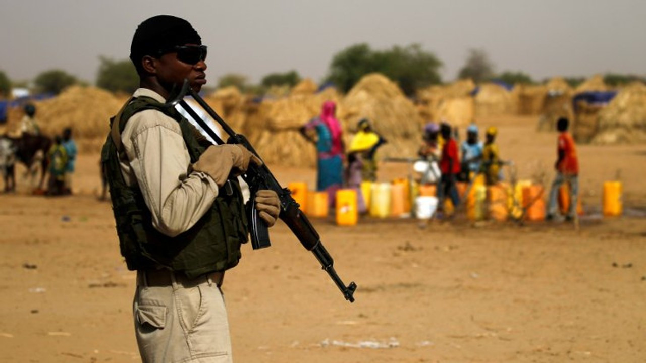 Nijerya'nın 3 bölgesinde silahlı saldırı düzenlendi