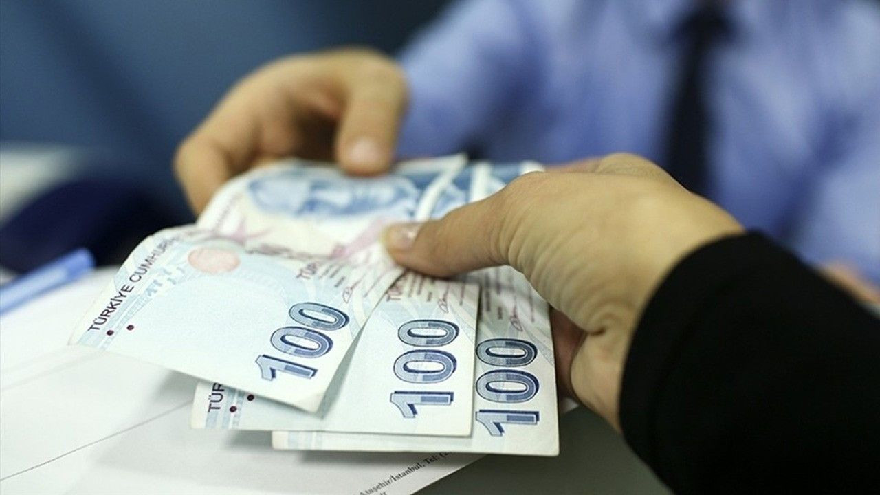 Asgari ücret zammında ‘yüzde 6’ şartı: Mehmet Şimşek’e sunulacak… - Sayfa 1