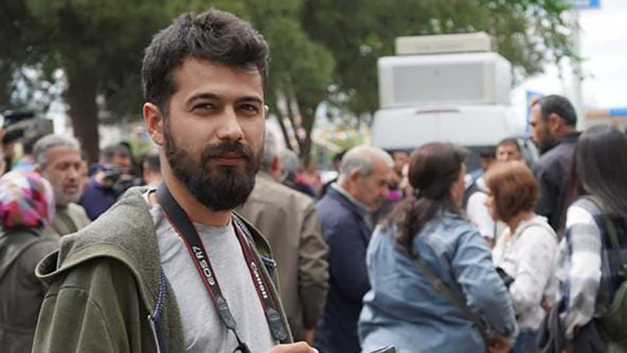 Gazeteci Ardıl Batmaz’ı darp eden polis için ceza talep edildi