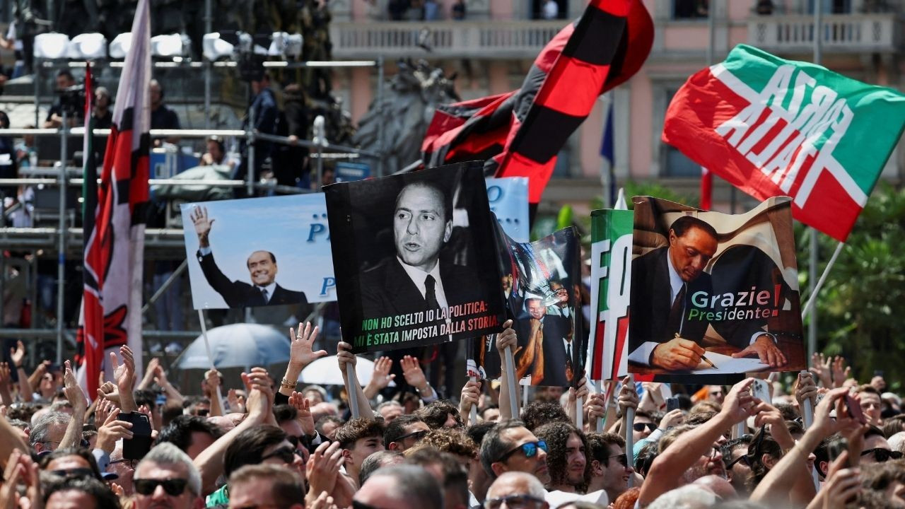 Berlusconi için Milano'da cenaze töreni: 'İtalyanların en İtalyan'ı'