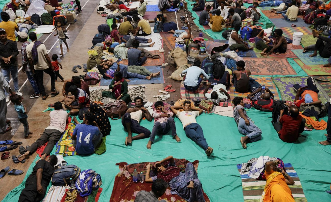 'Felaket' fırtınası alarmı: 150 bin kişi tahliye edildi - Sayfa 4