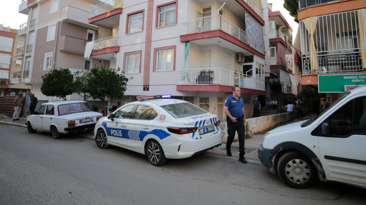 Antalya'da darp edilen Sinem Albeni kurtarılamadı