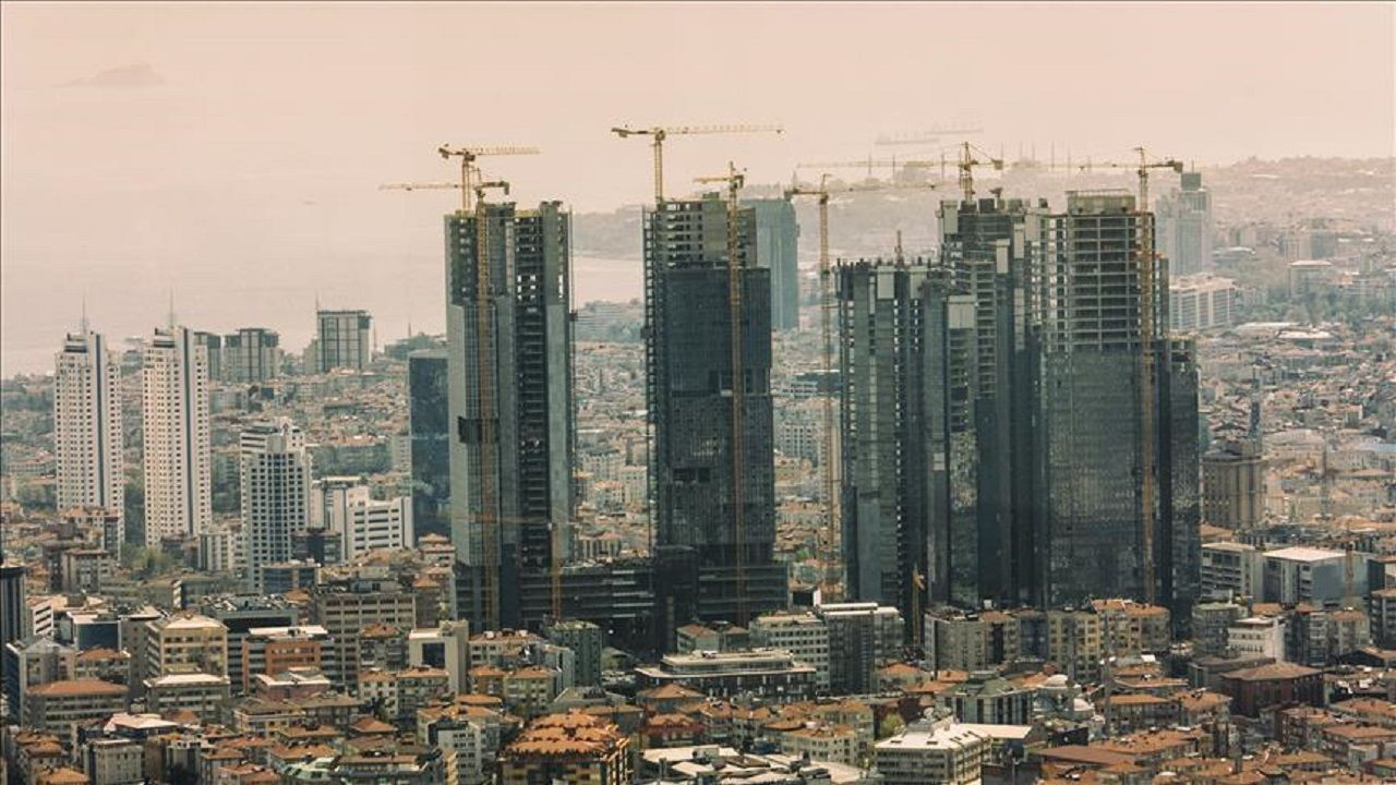İBB Genel Sekreter Yardımcısı Dr. Buğra Gökce: İstanbul'da 207 bin riskli bina var, yüzde 40'ı üç ilçede - Sayfa 3