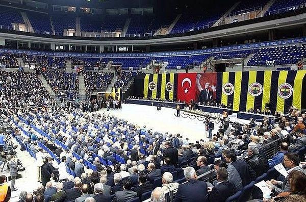 21 yaşındaki kongre üyesi sosyal medyada gündem oldu: 'Fenerbahçe yaşlandırmış' - Sayfa 4