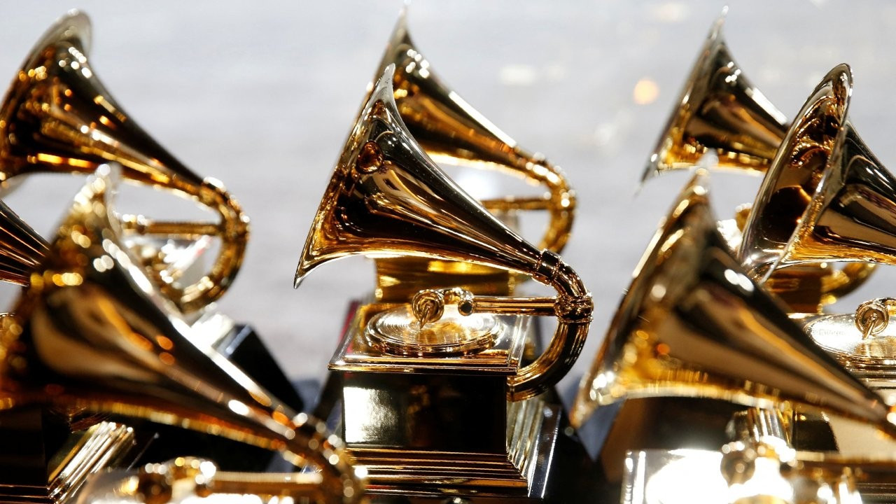 'Sadece insanlar başvurabilir': Müzik ödüllerinden yapay zekaya yasak