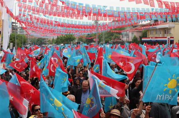 Duvar Arkası... Törenler Yeşil Sol'a verilince Sırrı Süreyya Önder: Cenaze kaldırmak yine bize düştü! - Sayfa 5