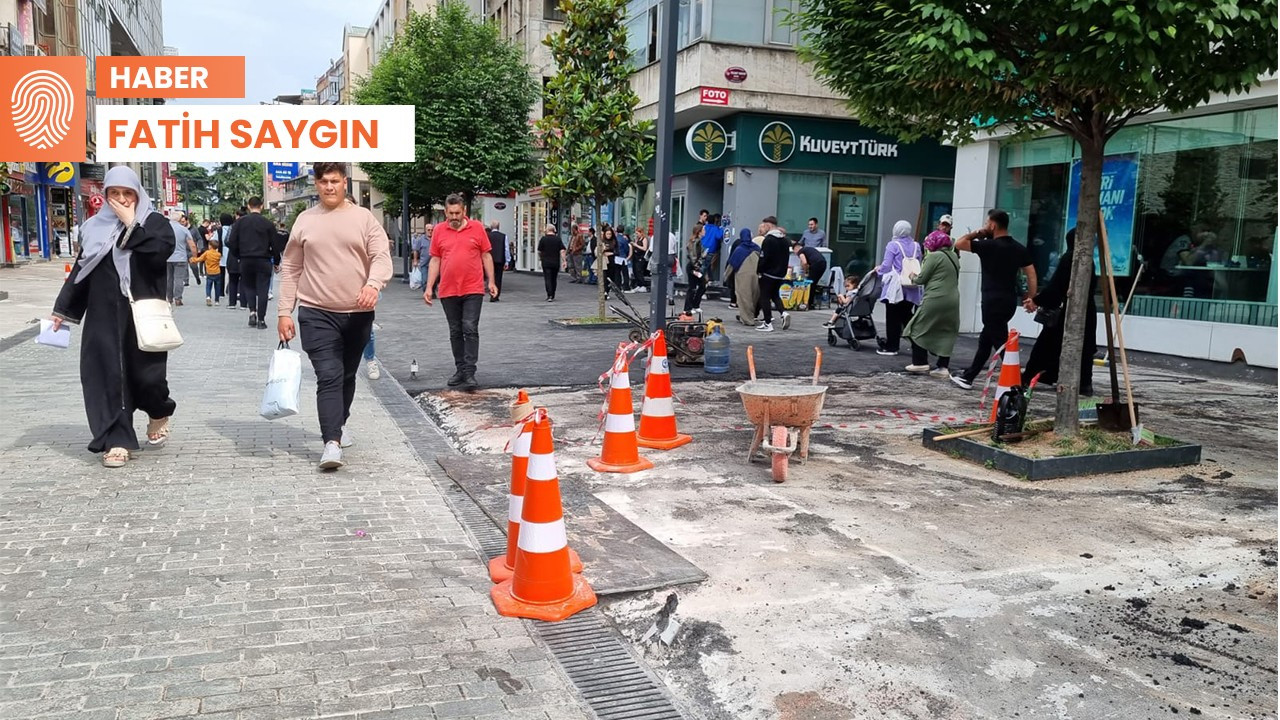 Trabzon'da yayalaştırılan caddenin zemini 1 yıl dayanmadı, asfalt serildi