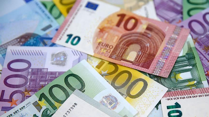 Dolar ve euro yeni haftaya yükselişle başladı - Sayfa 4