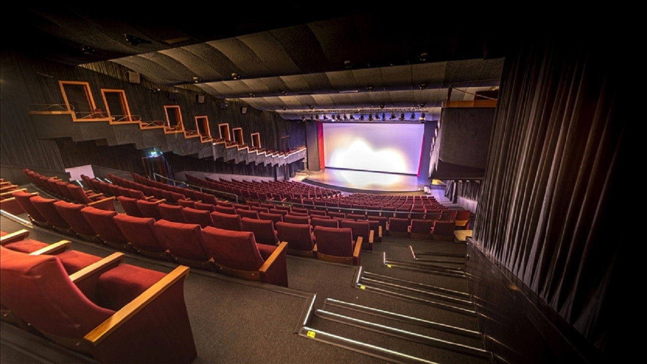 Seyirci sayısı geçen yıl sinemada 3, tiyatroda 8 kat arttı