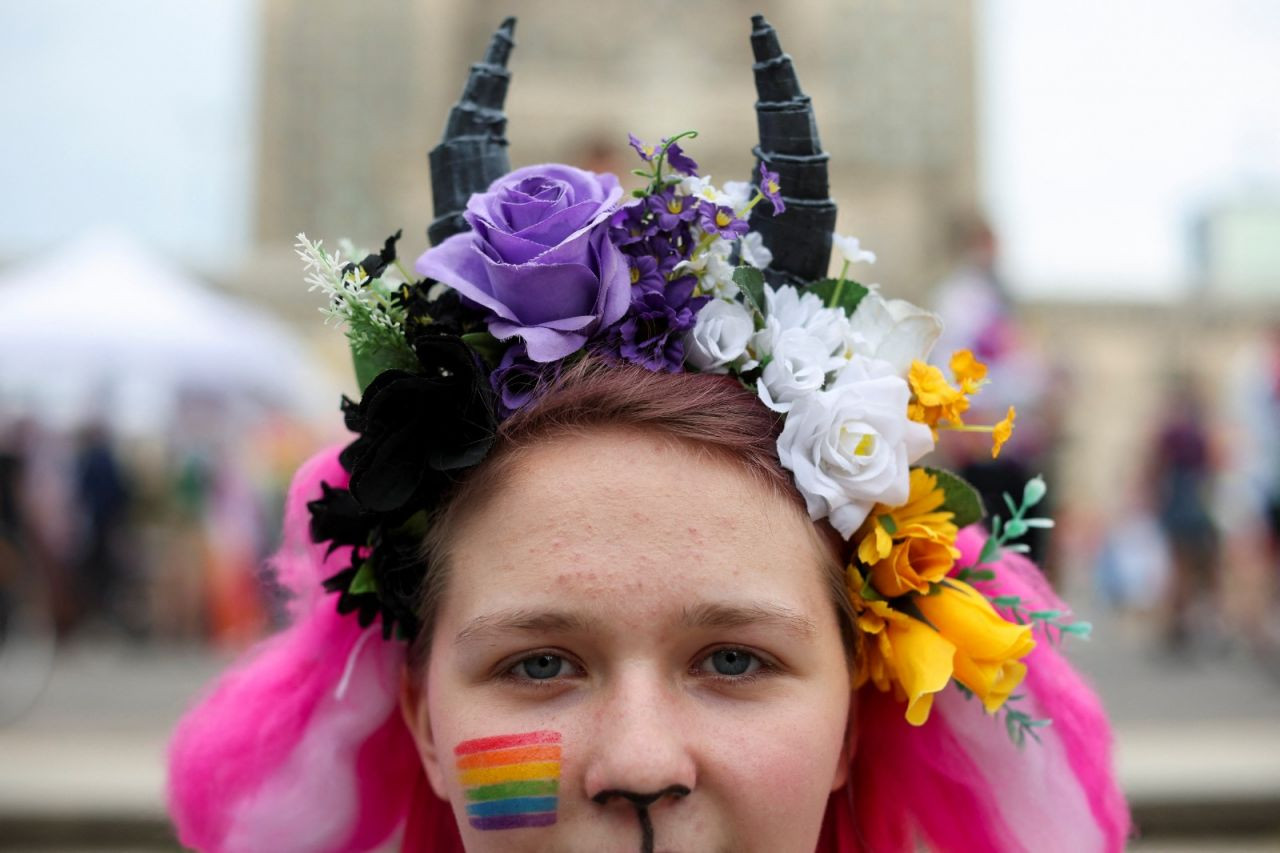 Dünya, Onur Ayı'nı kutladı: 'Türkiye'deki LGBTİ+'lara selam olsun' - Sayfa 1