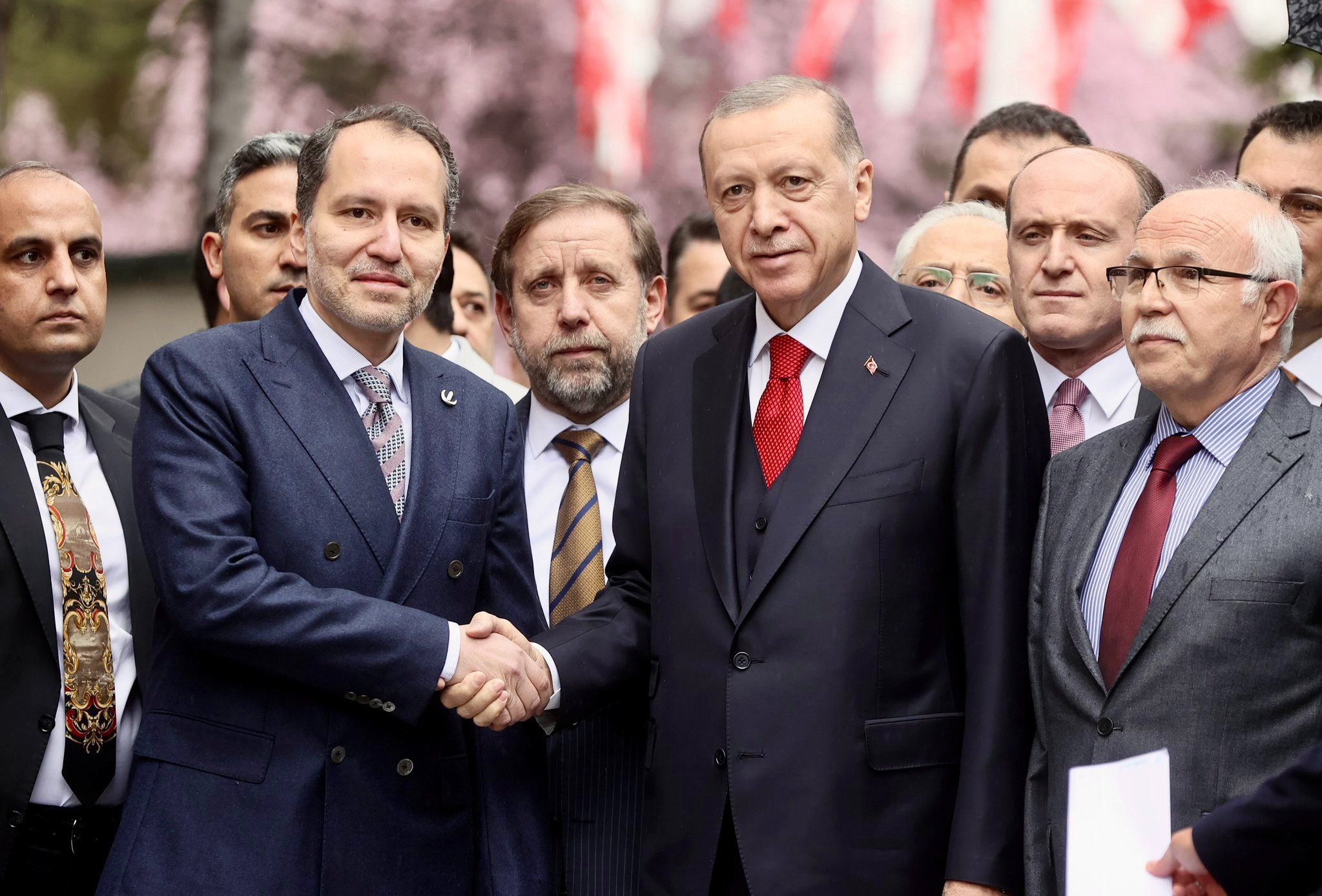 Erbakan'dan ittifak ortağı  AK Parti'ye 'kırmızı çizgi' uyarısı