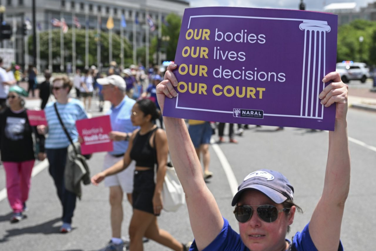 ABD’deki kürtaj kararı 1’inci yılında: ‘Yasalarınızı bedenimden çekin’ - Sayfa 3