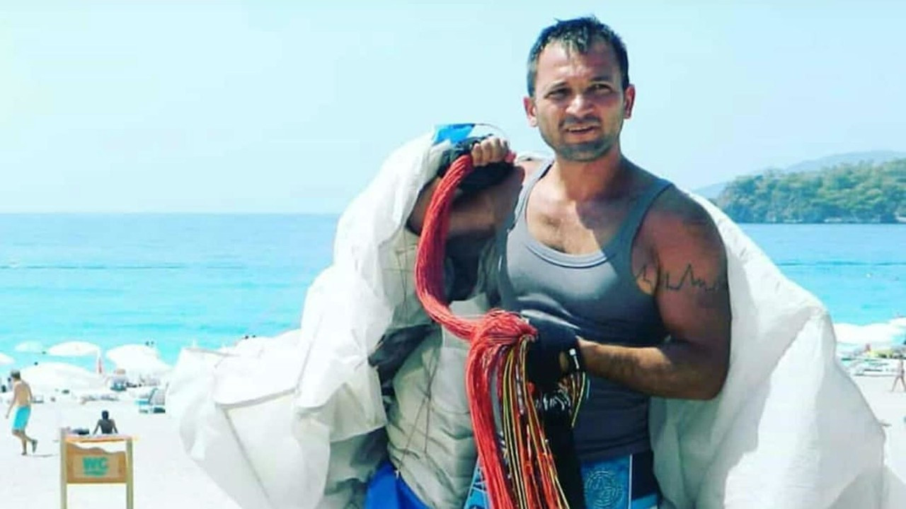 Tekirdağ'da 200 metreden denize düşen paraşütçü öldü