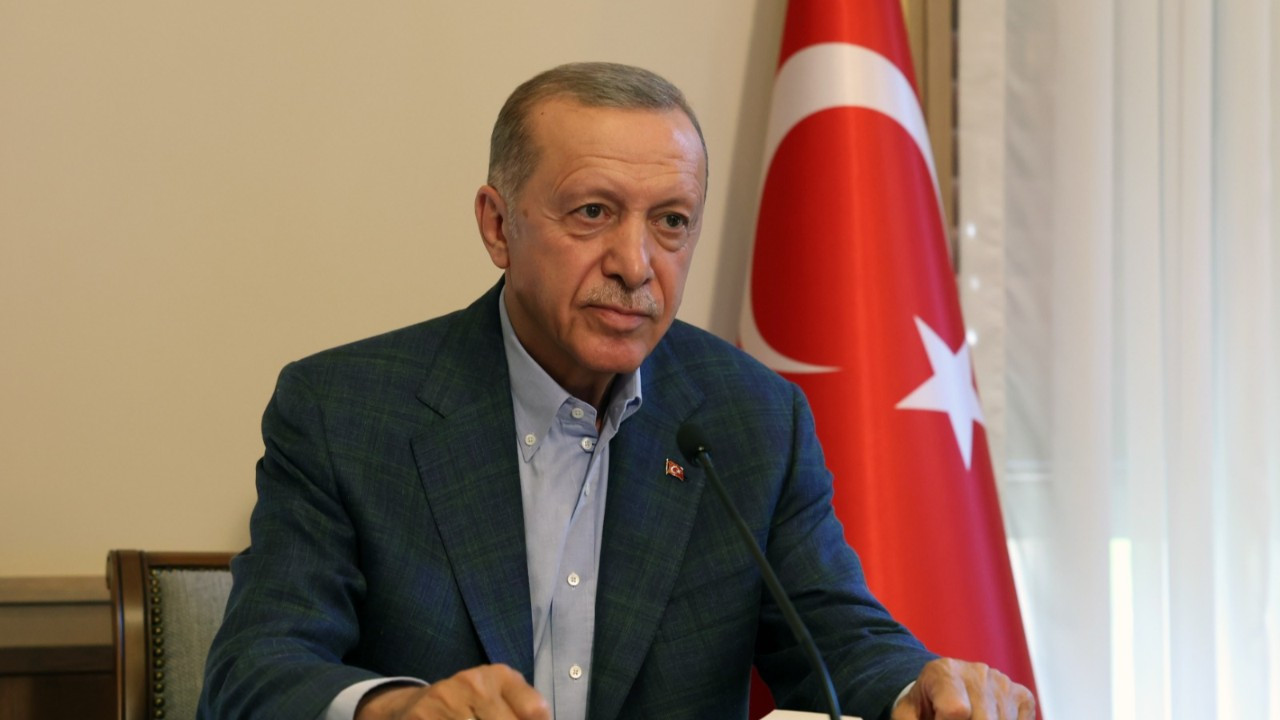 Erdoğan: Memur maaşlarıyla ilgili düzenlemeyi bayram sonrası sunacağız