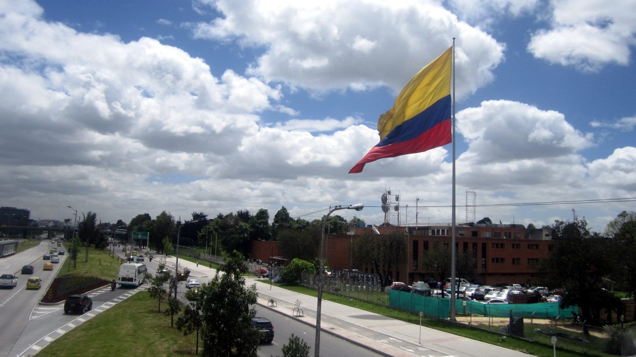 Kolombiya'nın bir bölgesinde ekonomik ve sosyal acil durum ilan edildi