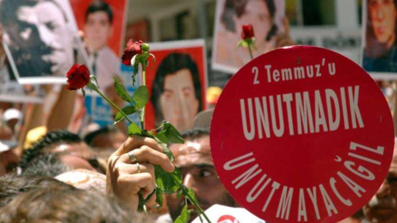 PEN Türkiye: Sivas illerinde ömrümüz çalındı