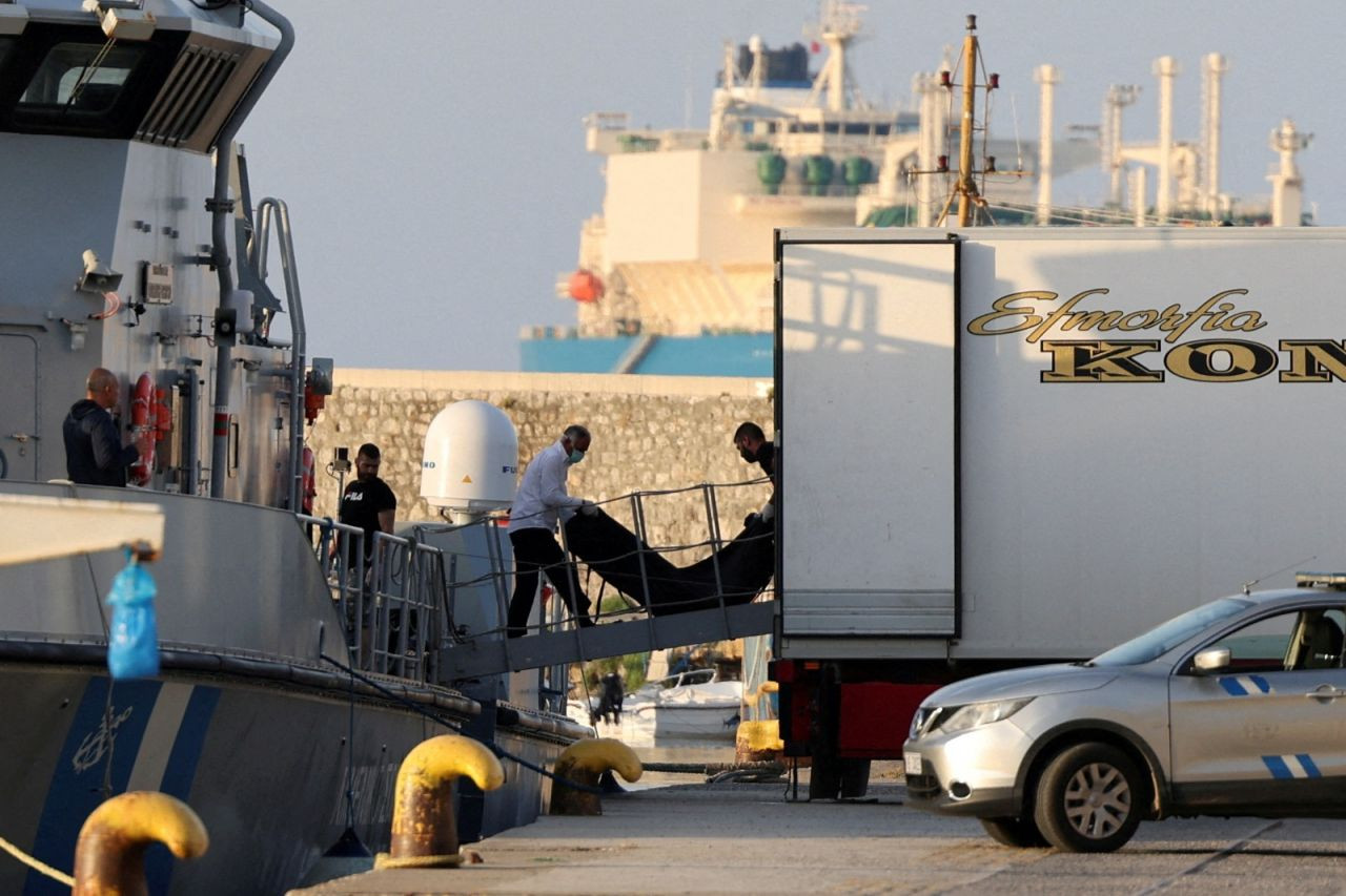 Mülteci teknesinden kurtulanlar anlattı: 'Medyaya konuşmayın' demişler - Sayfa 3