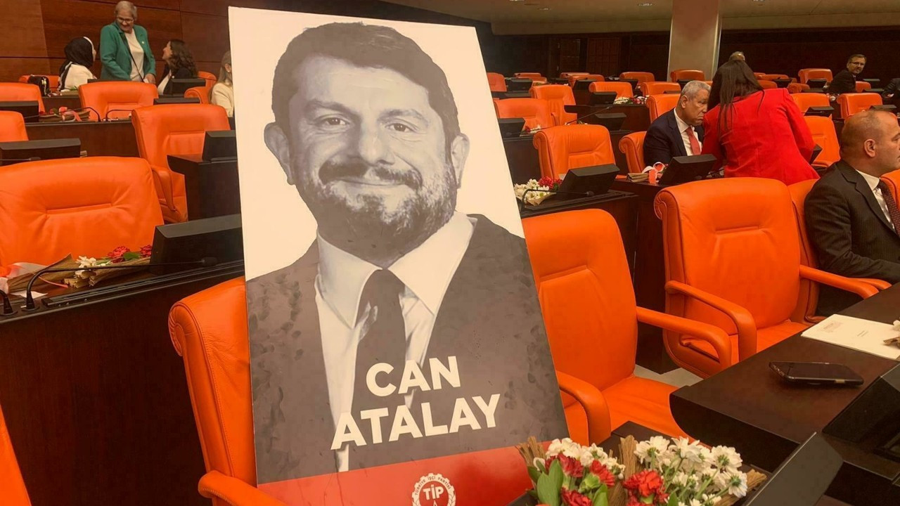 Tutuklu vekil Atalay'dan ilk önerge: İki bakana 13 soru sordu