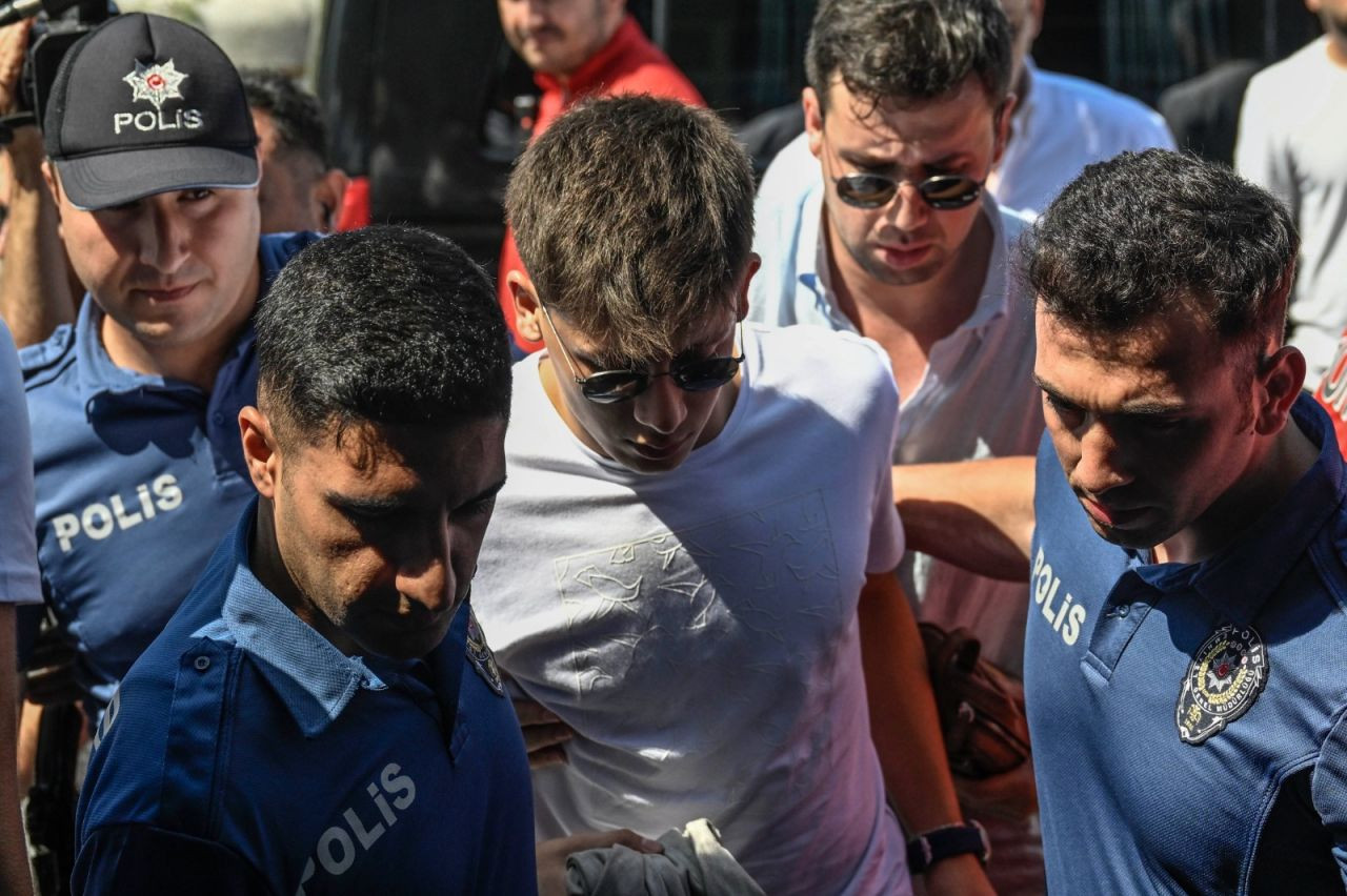 CHP'li vekilden Arda Güler paylaşımı: Sanki gözaltına alınıyor… - Sayfa 2
