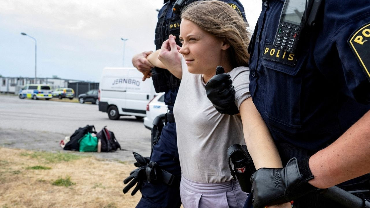 İklim aktivisti Greta Thunberg İsveç'te mahkemeye çıkacak