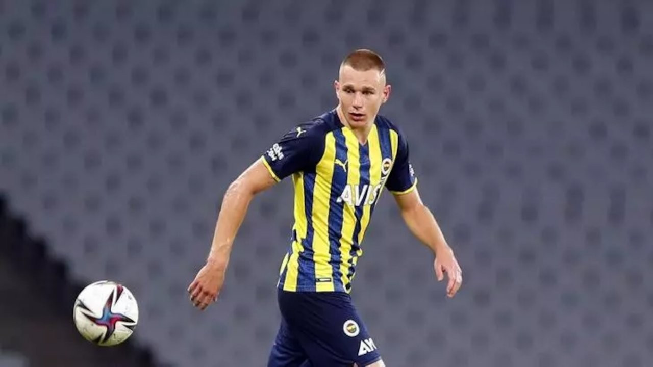 Fenerbahçe açıkladı, Attila Szalai takımdan ayrılıyor