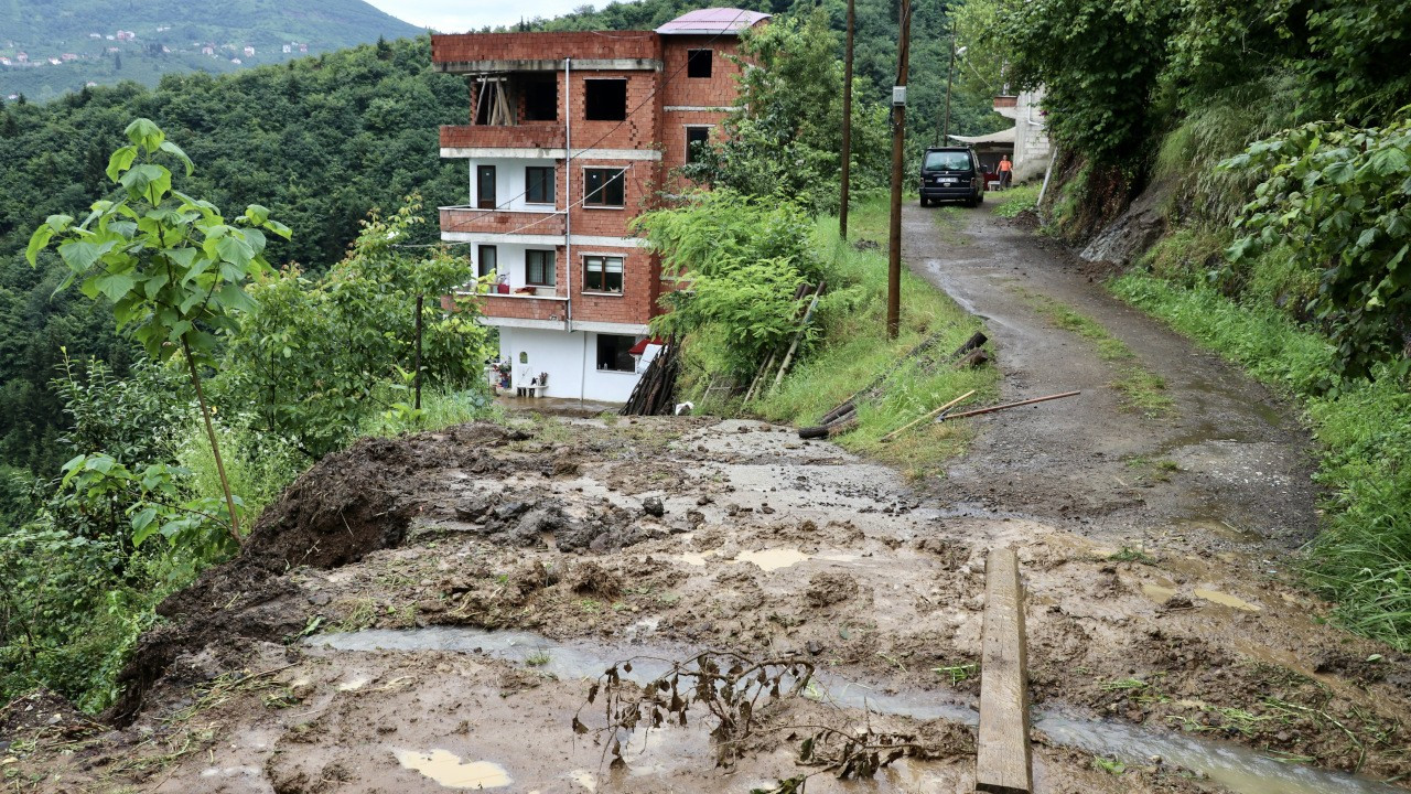Trabzon Valiliği'nden sel uyarısı