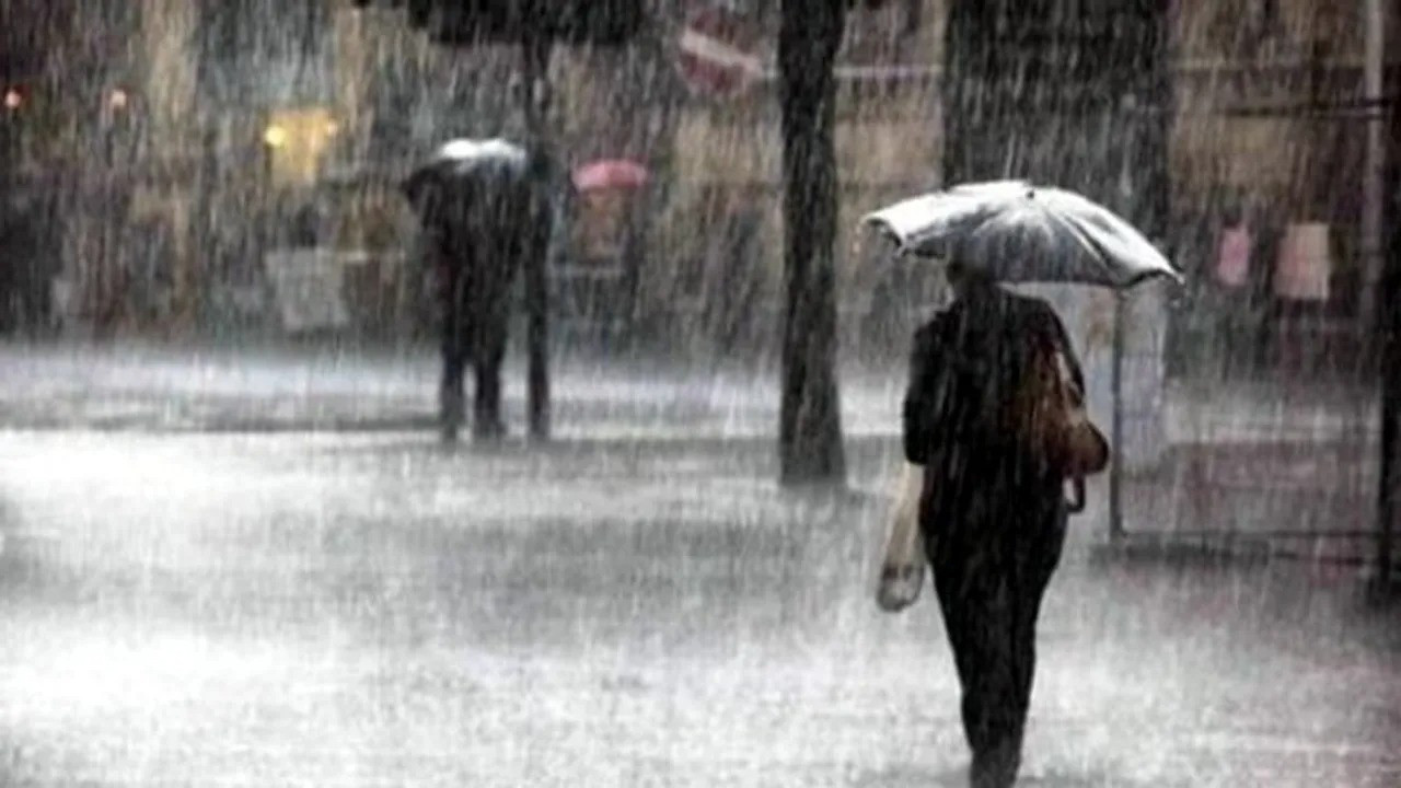 Meteoroloji'den 13 şehre kuvvetli yağış uyarısı