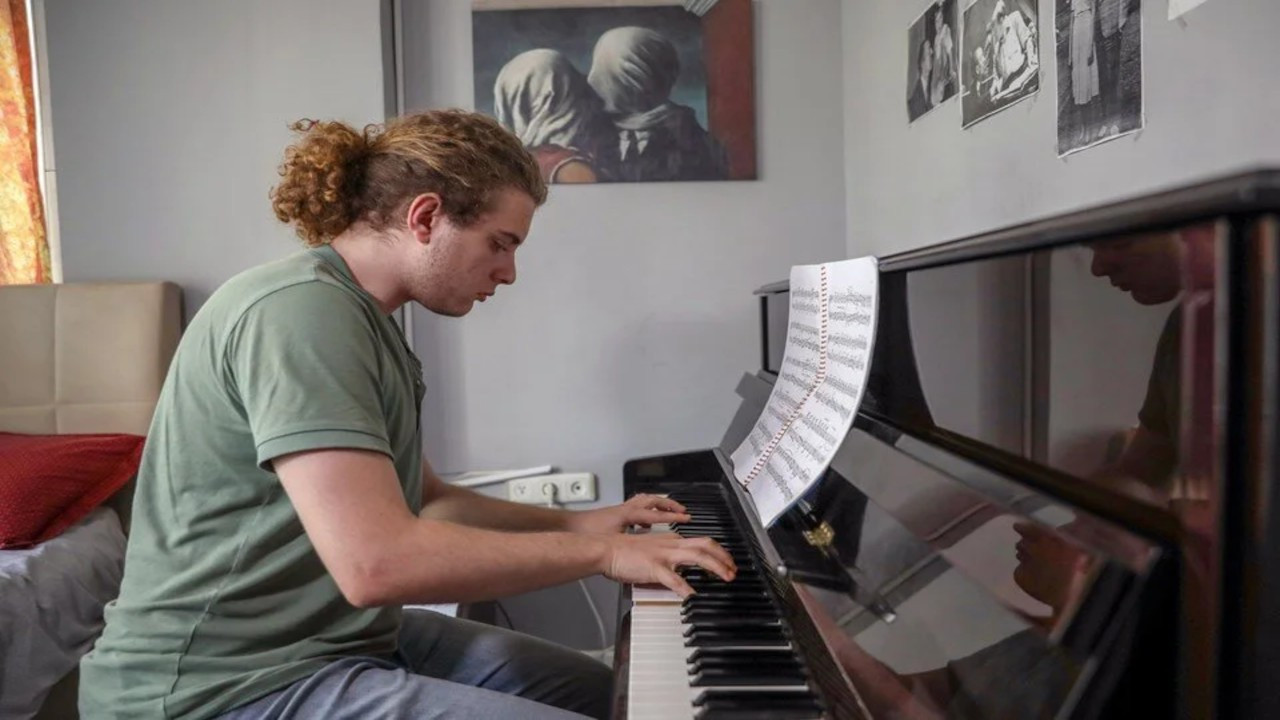 Genç piyanist Almanya'dan kabul aldı, vize engeline takıldı: Randevu alamıyor