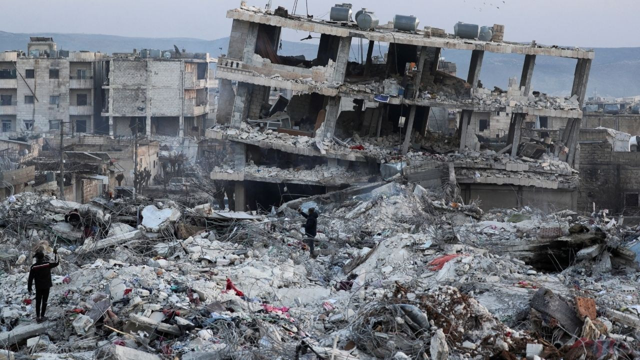 AB, deprem nedeniyle Suriye'ye uyguladığı yaptırım muafiyetini uzattı