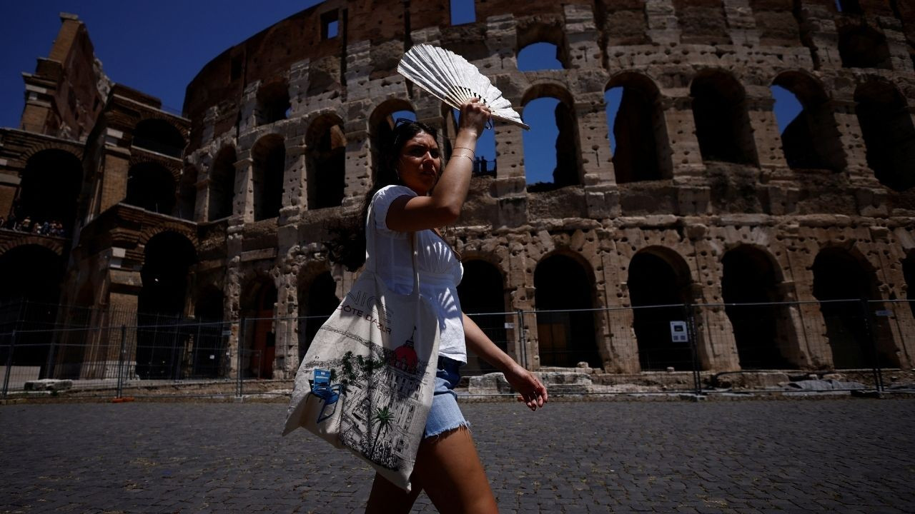 İtalya'da aşırı sıcaklar: 16 şehirde 'kırmızı alarm' verildi