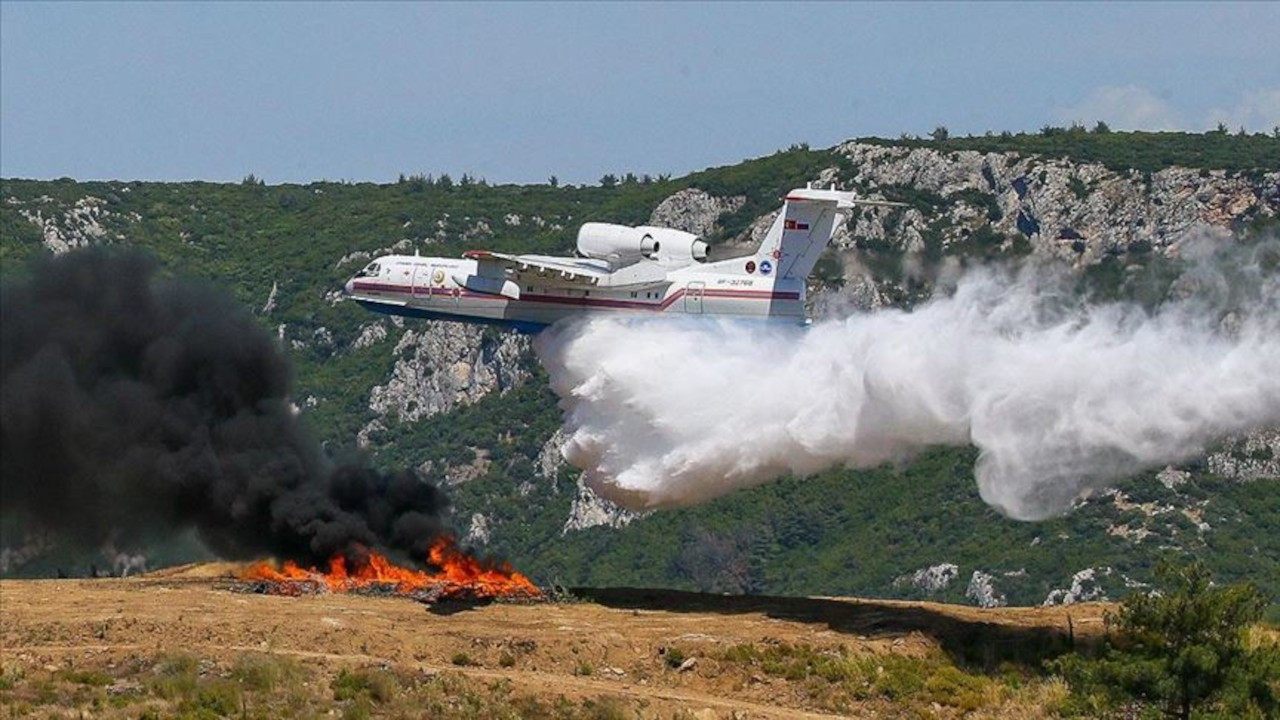 Rusya, Türkiye'ye 2 Be-200 yangın söndürme uçağı gönderdi