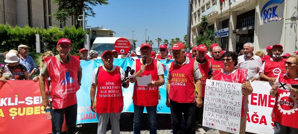 Emekliler yüzde 25 zammı protesto etti: 'Yaşam hakkı tanınmıyor' - Sayfa 2