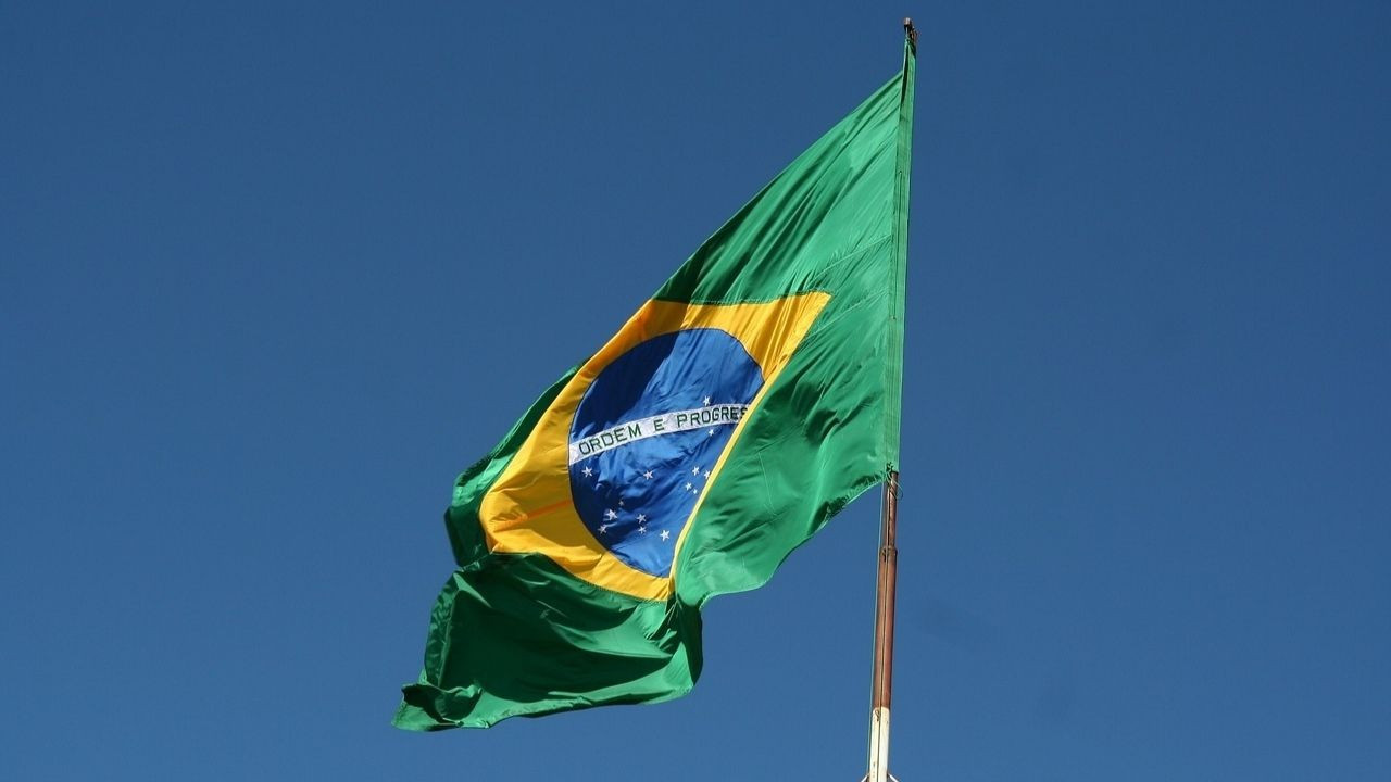 Bir ilk: Brezilya anayasası resmi olarak yerli bir dile çevrildi