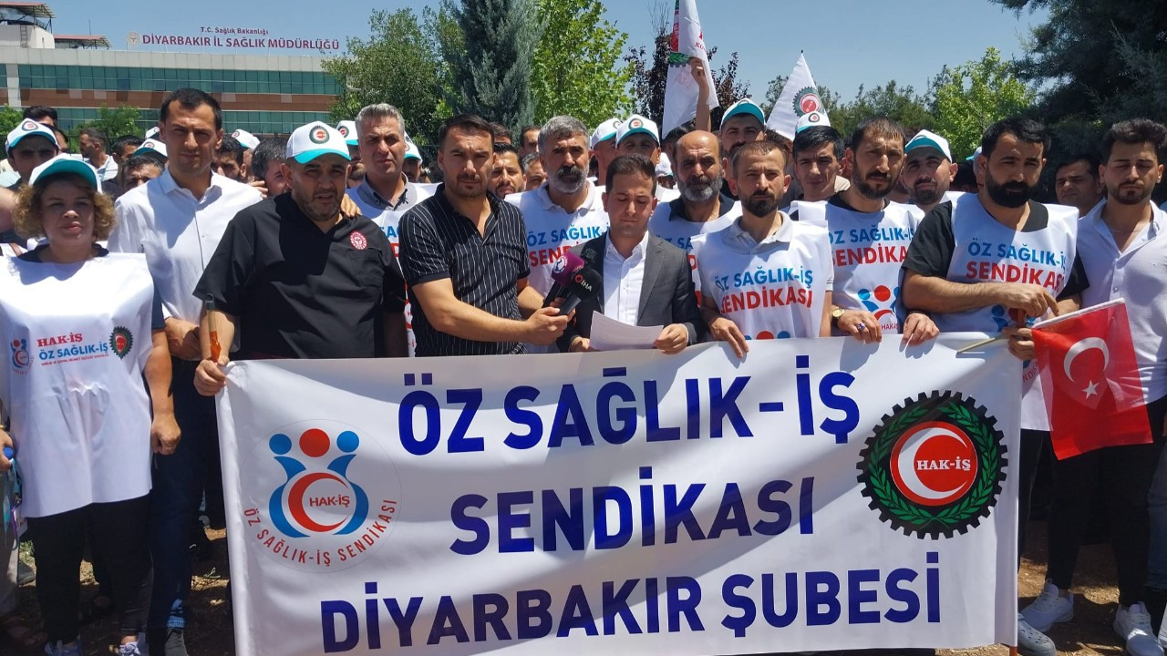 Öz Sağlık-İş Sendikası: Geriye dönük alacağımızı istiyoruz