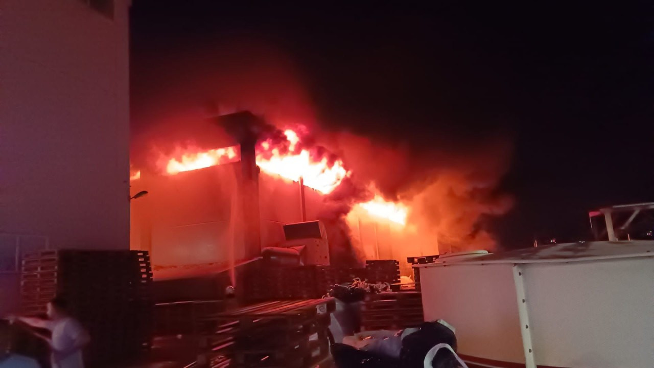 İzmir ve Tekirdağ'da fabrika yangınları