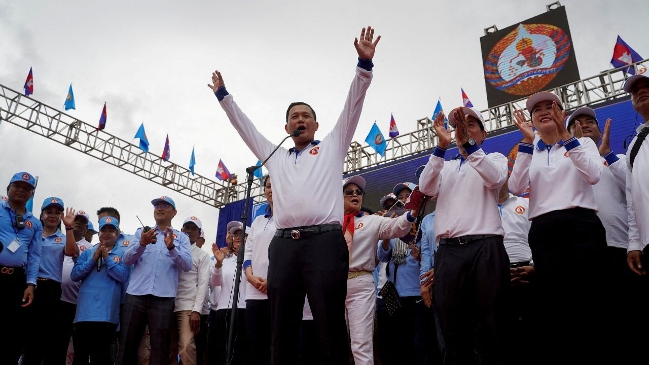 Kamboçya'da iktidar partisi zafer ilan etti, ABD yaptırım kararı aldı