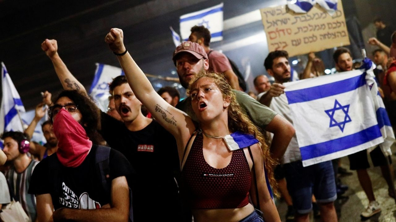 İsrail'de yargı düzenlemesi protestoları: 'İç savaşa doğru gidiyoruz'