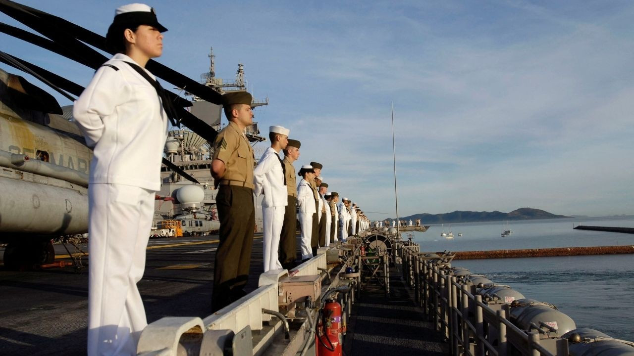 ABD Donanması'nda 2 gözaltı: 'Çin'e askeri istihbarat sağladılar'