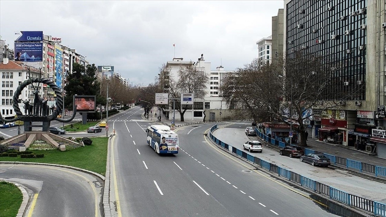 Ankara'da bugün bazı yollar trafiğe kapalı