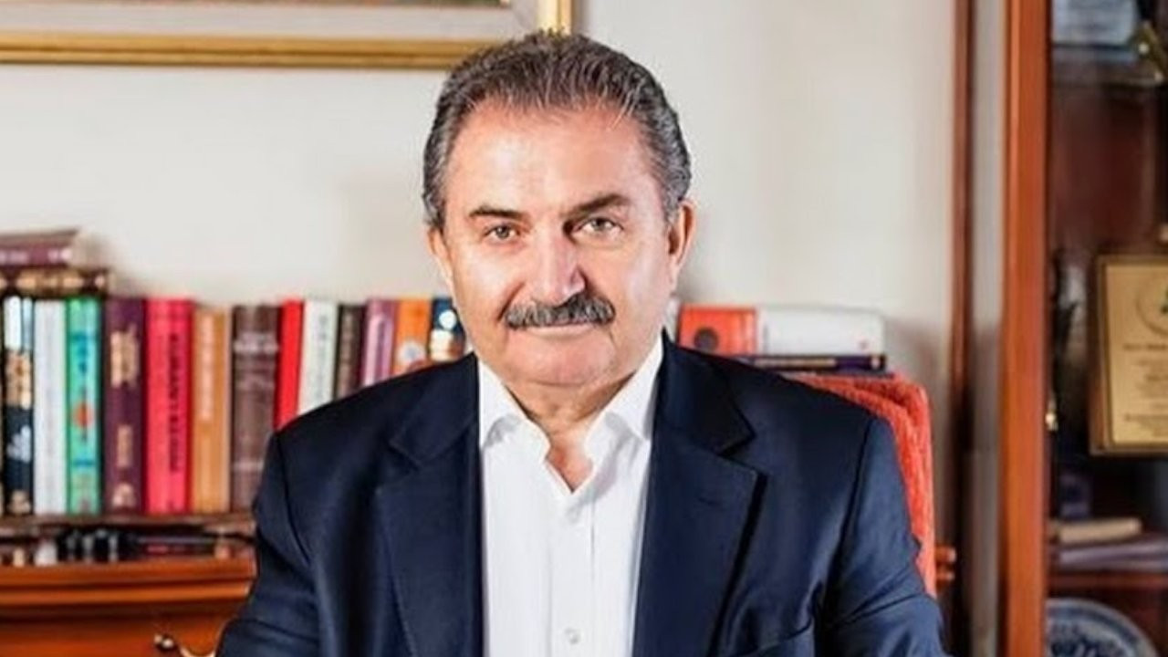 Namık Kemal Zeybek: Milli Eğitim Bakanlığı, ümmetçi şeriat devleti amaçlıyor