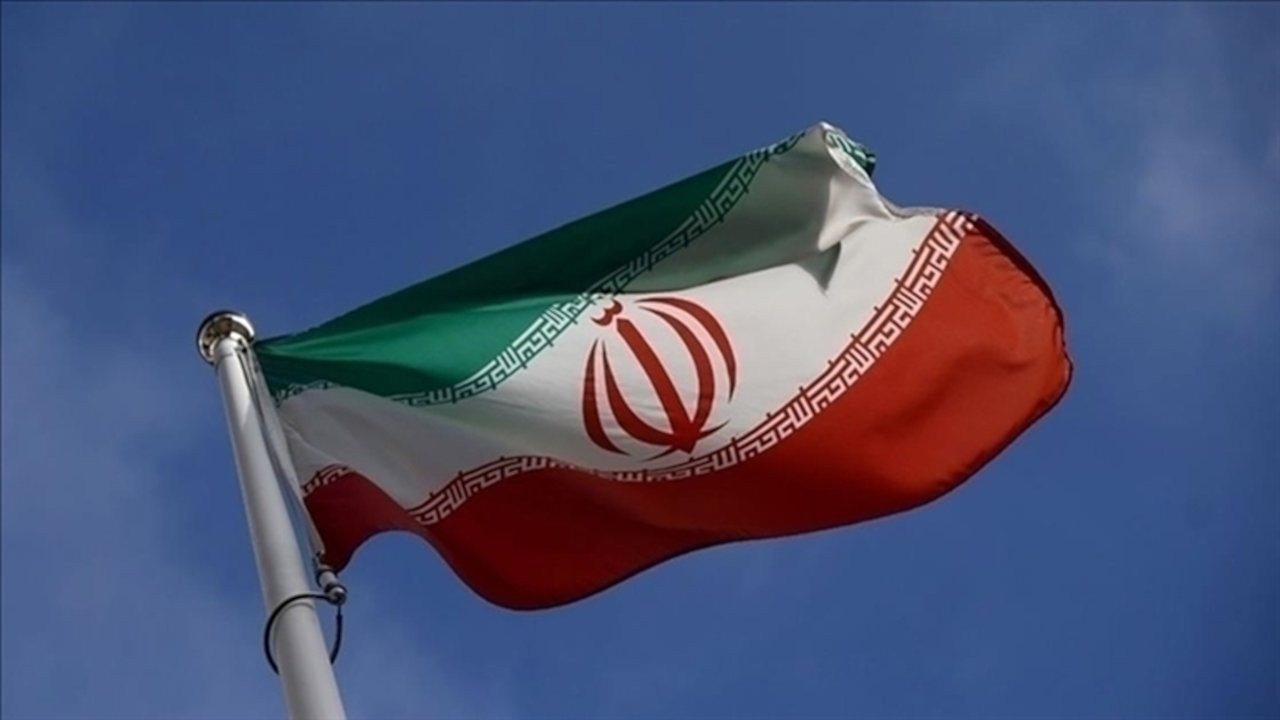 Kuran rendelemişlerdi: İran, Danimarkalı Büyükelçiyi bakanlığa çağırdı