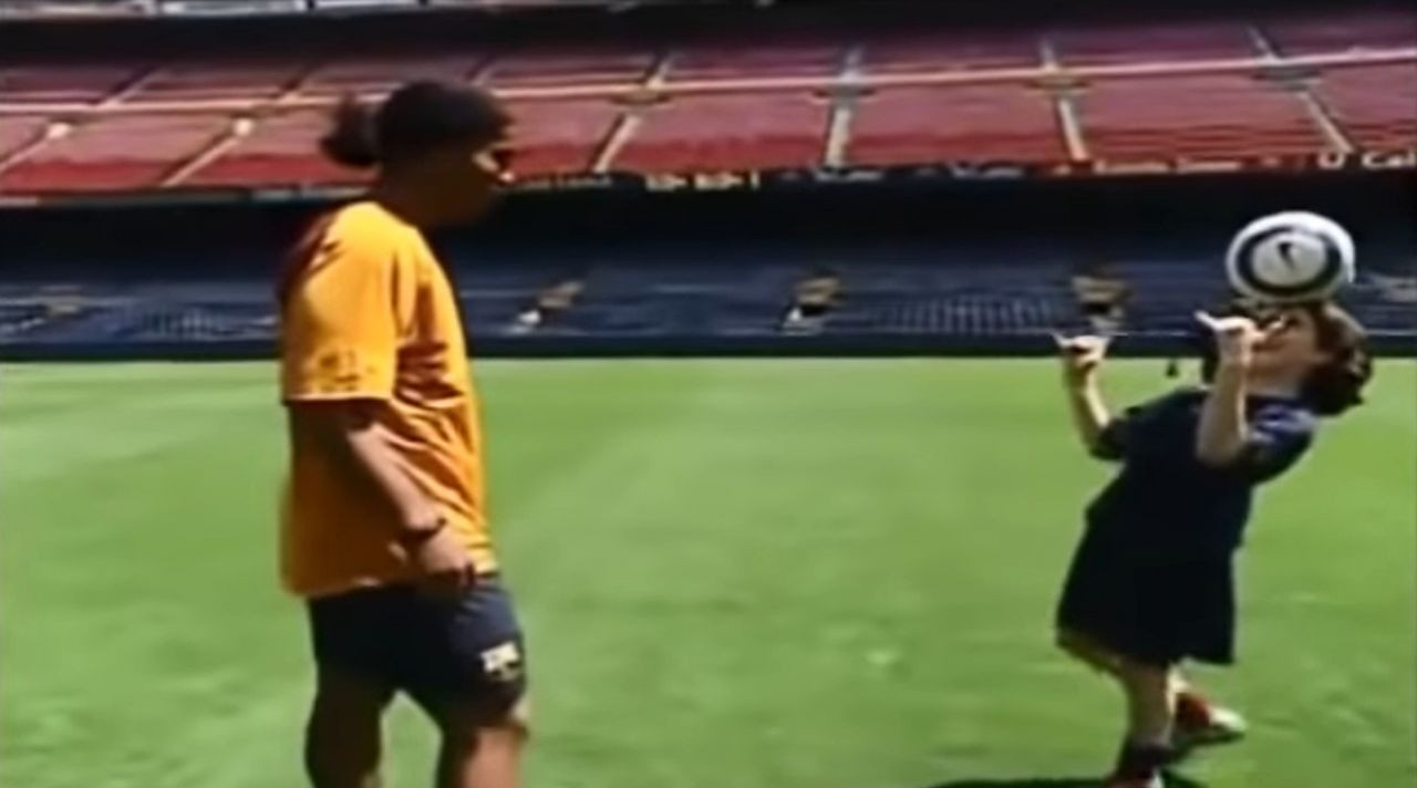 Ronaldinho videosundaki çocuk Messi mi? - Sayfa 1