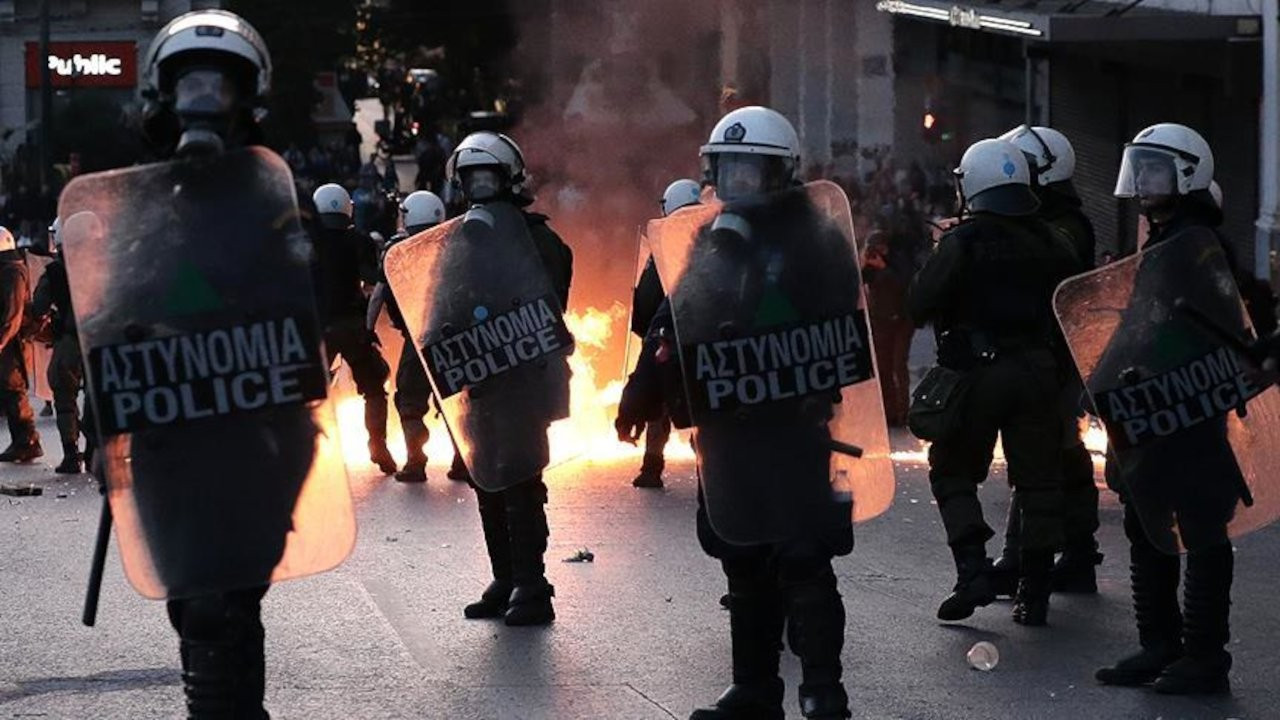Yunanistan'da taraftarlar arasında çatışma çıktı: 1 ölü