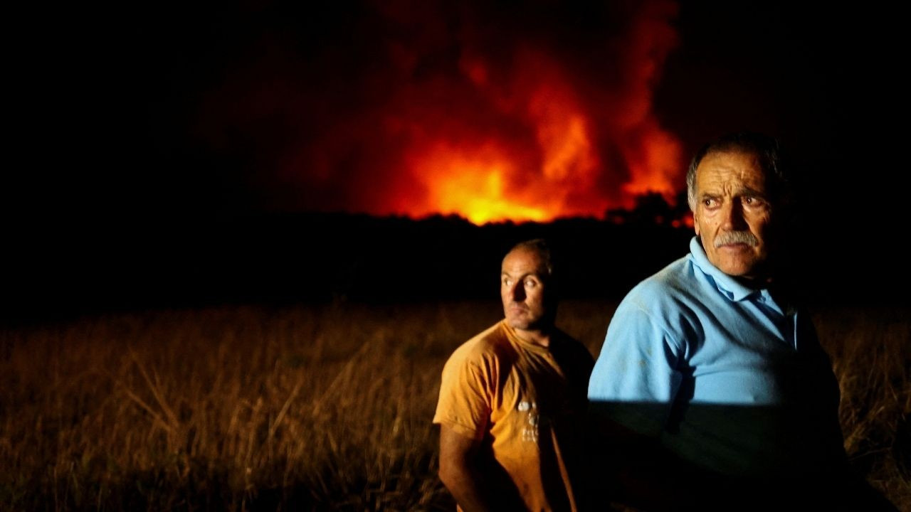 Portekiz'de orman yangınları: Bin 400 kişi tahliye edildi