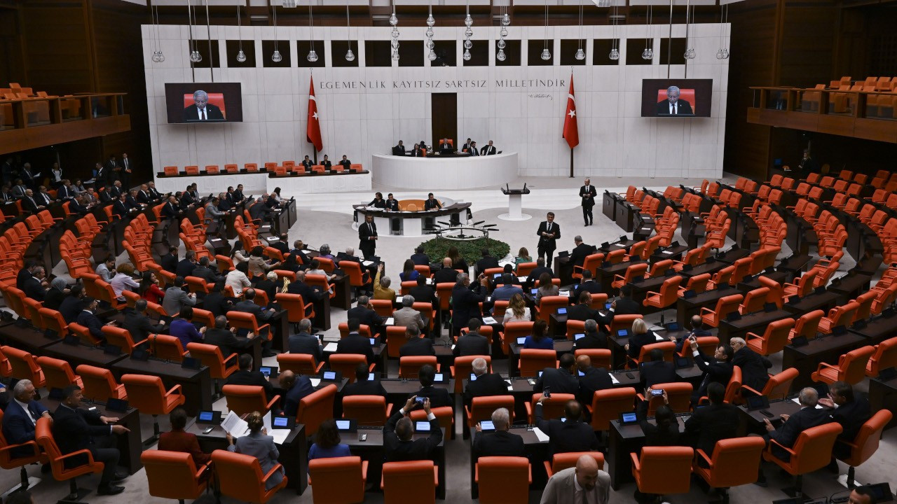 Meclis Akbelen için toplandı, AK Parti ve MHP önergeyi reddetti